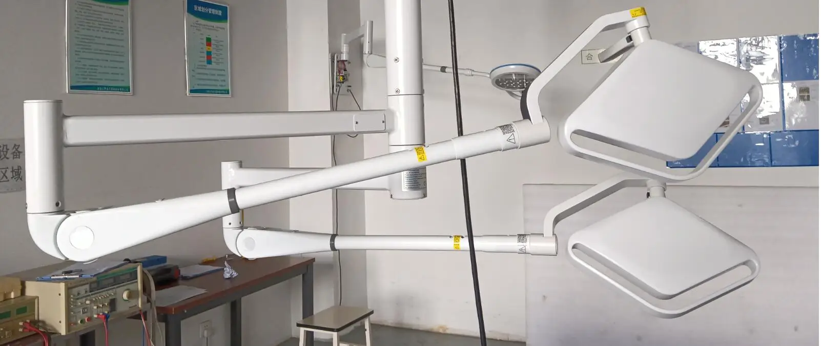 LED Single-Head Ceiling Shadowless Operating Lamp for Operating Room