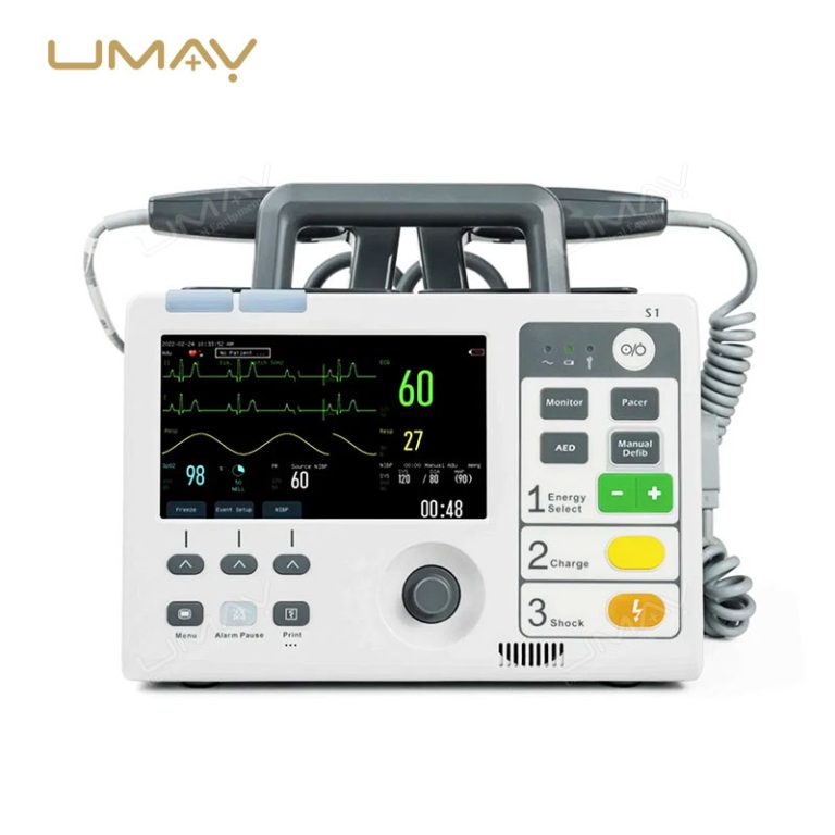 Portable AED Comen S1 with 7-inch screen, self-test function, and real-time ECG monitoring