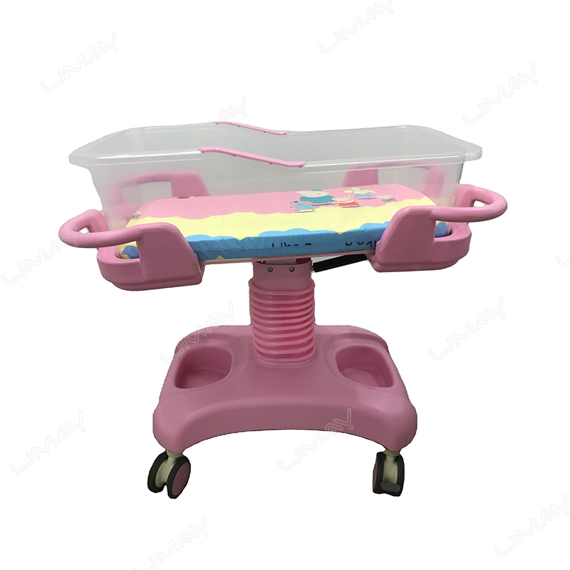 UMBB006-Pediatric-Hospital-Beds-front-view