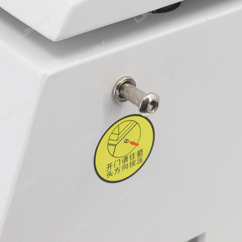 UMIBC001-centrifuges-detail-shots