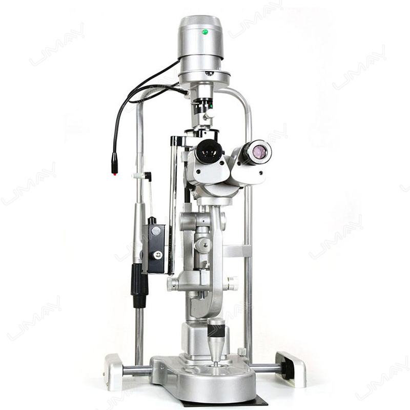 UMSLPO02-slit-lamp-angle-view